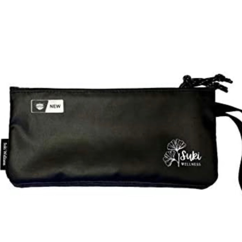 —. Sanitary Products/Mask Portable bag- New